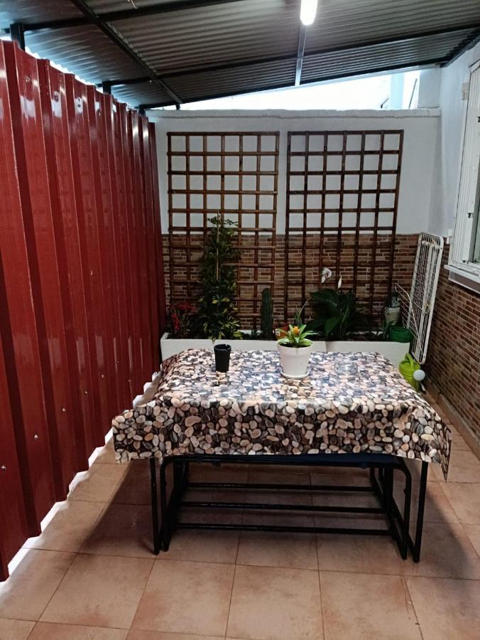 Apartament Carrer De L'Arquitecte Alfaro 27 Bajo Derecha Walencja Zewnętrze zdjęcie
